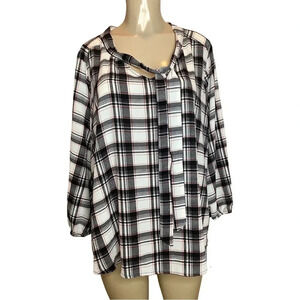Tempted Hearts Plus Size Plaid 3/4 Sleeve With Elastic Endings. New With Tags